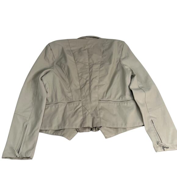 Blank NYC Size XL Faux Leather Vegan Zip Front Moto Jacket Cream Lined Edgy NWT - Picture 9 of 16